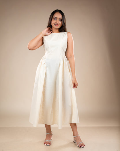 Sogno Light Cream Long Flared Dress
