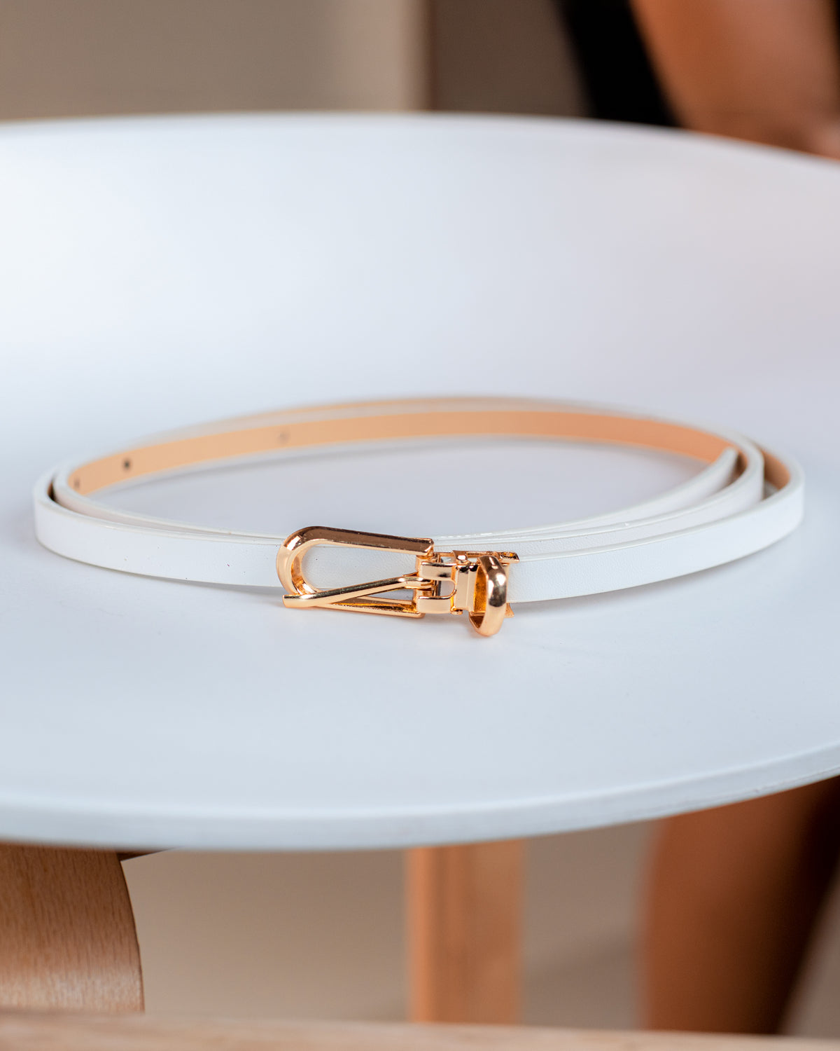 Women's Simple Pin Buckle Belt