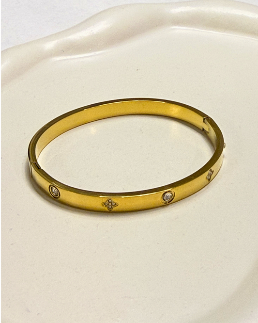 Gold Clover Bangle
