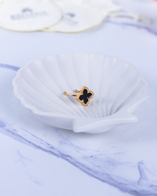 Gold Four-Leaf Clover Black Ring