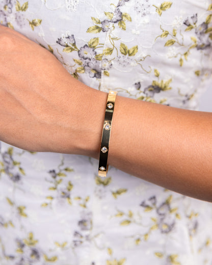 Gold Plated Four-Leaf Diamonds Bangle