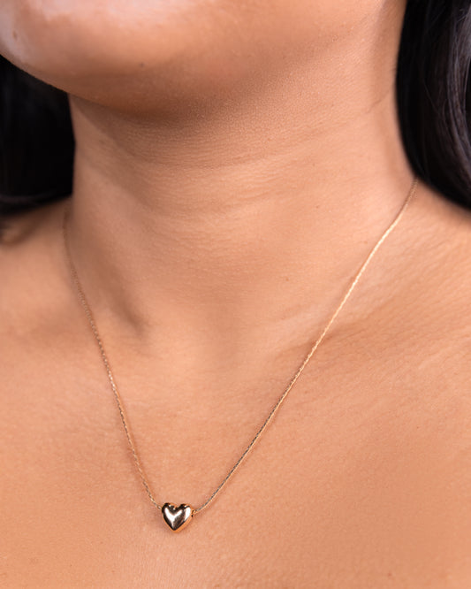 Gold Elegant Heart-Shaped Necklace
