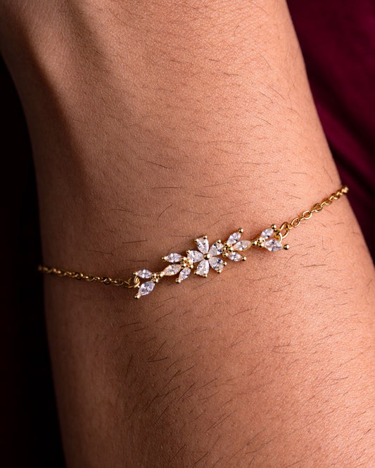 Gold Plated Zirconia Flower Bracelet