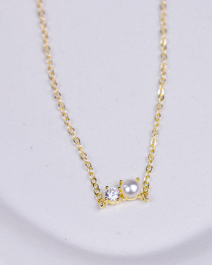 Pearl Necklace with Zircon